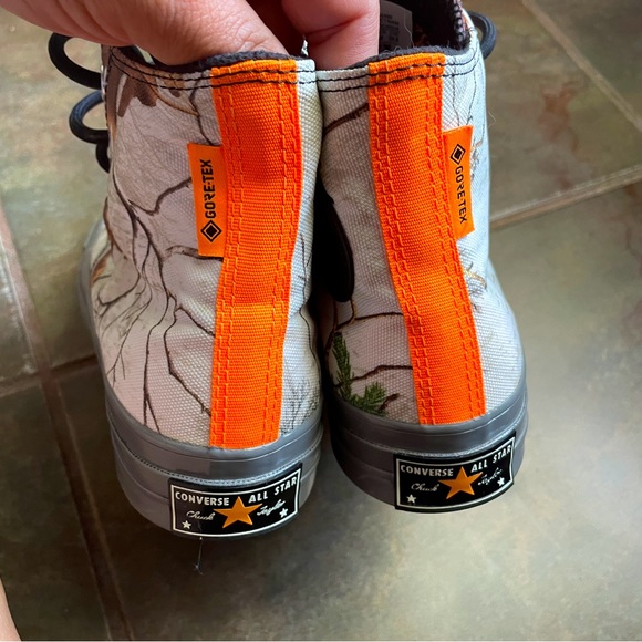 Unisex Converse Chuck 70 All Star
GTX Hi Gore-TexRealtree women sz 8 men sz 6 - Picture 4 of 11